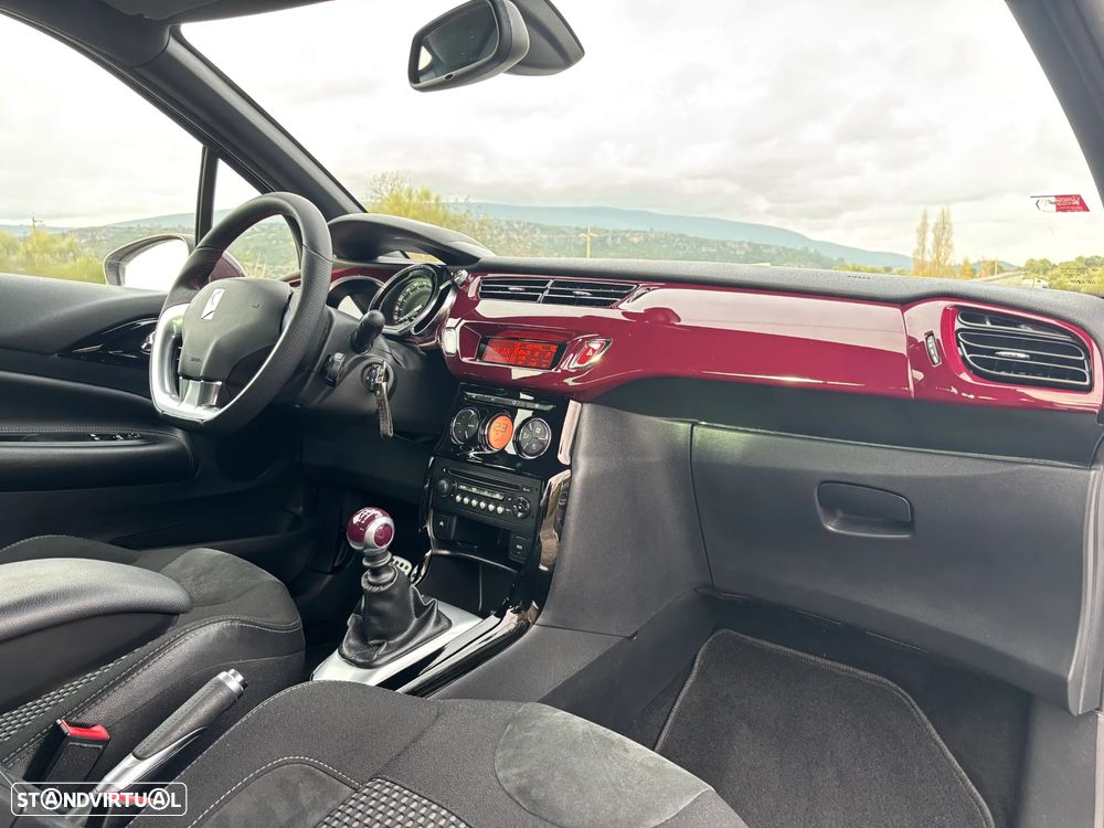 Citroën DS3 1.6 HDi Airdream Sport Chic - 17