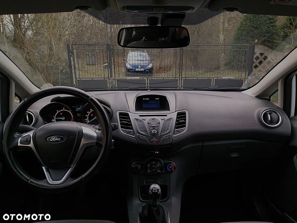 Ford Fiesta - 20