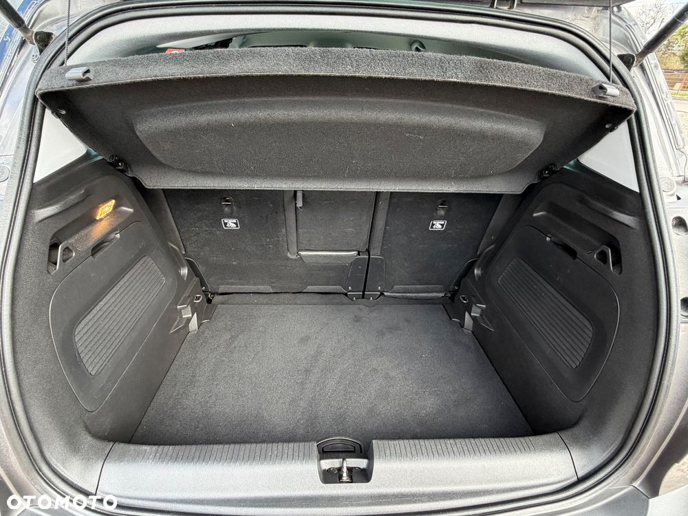 Opel Crossland X - 25