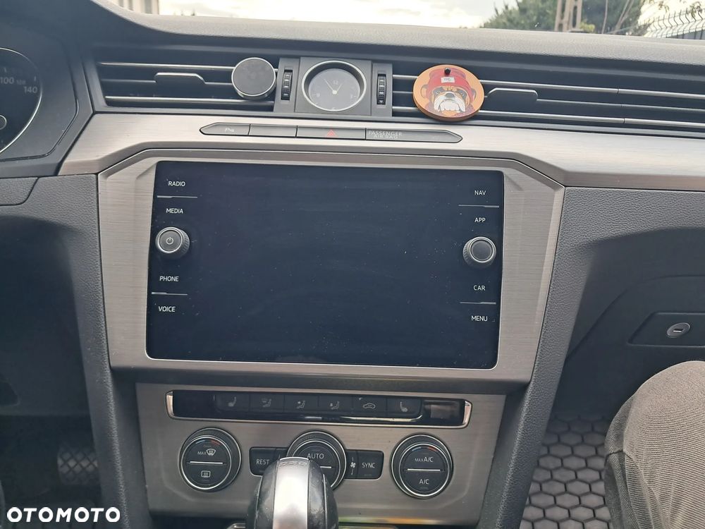 Volkswagen Passat 2.0 TDI BMT Comfortline DSG7 - 6