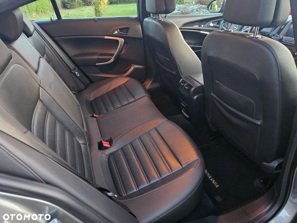 Opel Insignia 2.0 T Cosmo 4x4 EU6 - 7