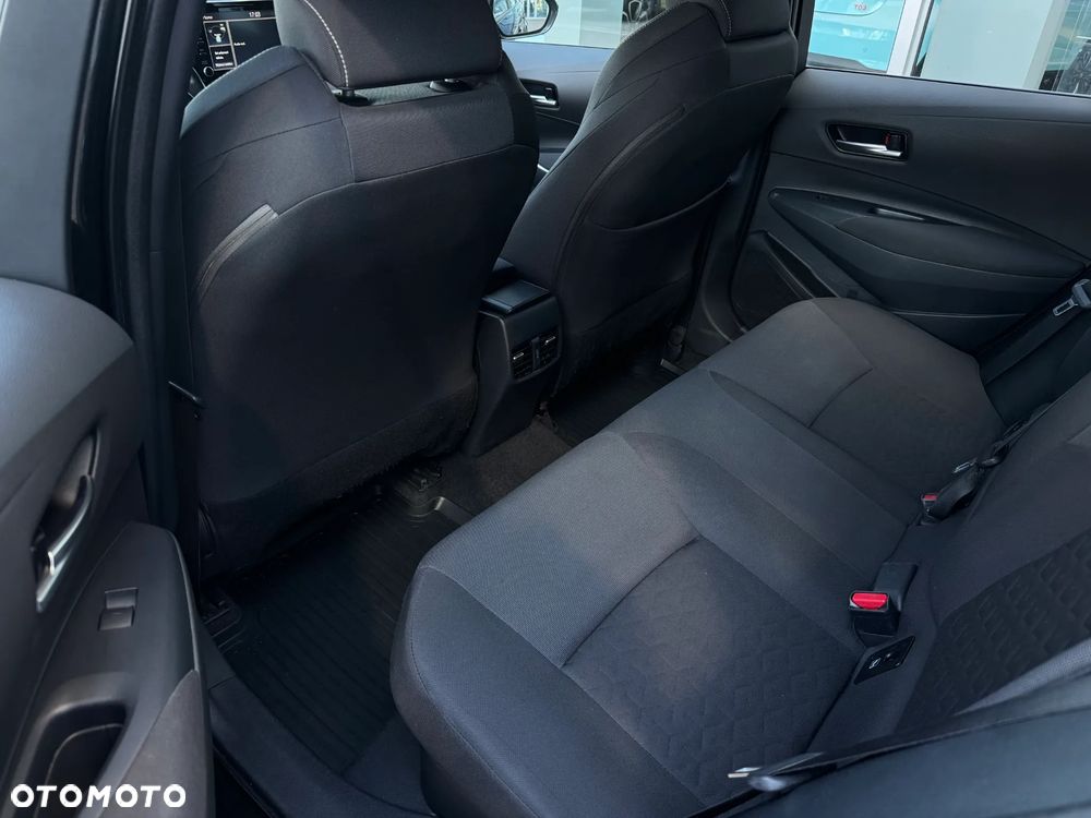 Toyota Corolla - 7