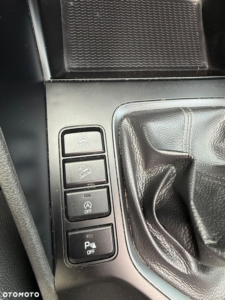 Hyundai Tucson 1.6 T-GDI Style 2WD - 26