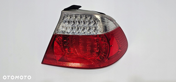 Bmw E46 Cabrio Lampa W Błotnik Prawa Led Biała Sprawdzona Oryginał 6937454