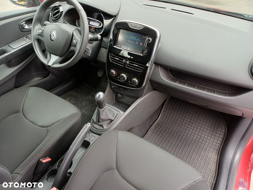 Renault Clio 1.2 16V Authentique - 14