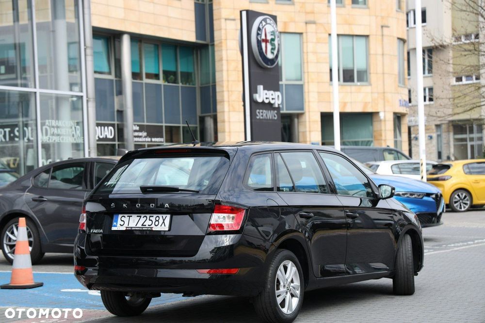 Skoda Fabia 1.0 TSI Ambition - 6