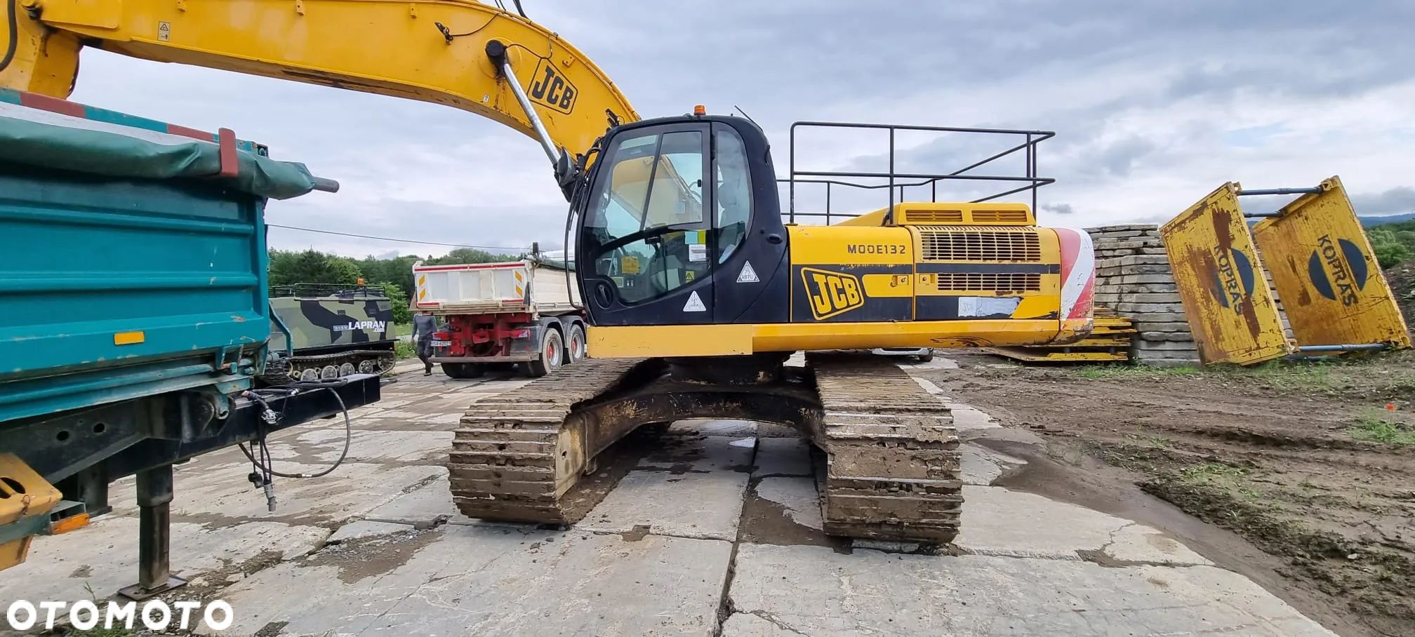 JCB JS 360 LC - 1