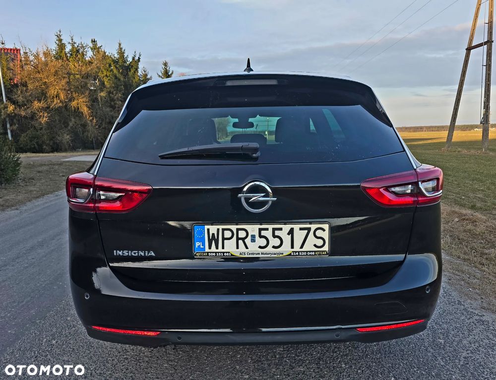 Opel Insignia 1.5 T Exclusive S&S - 10