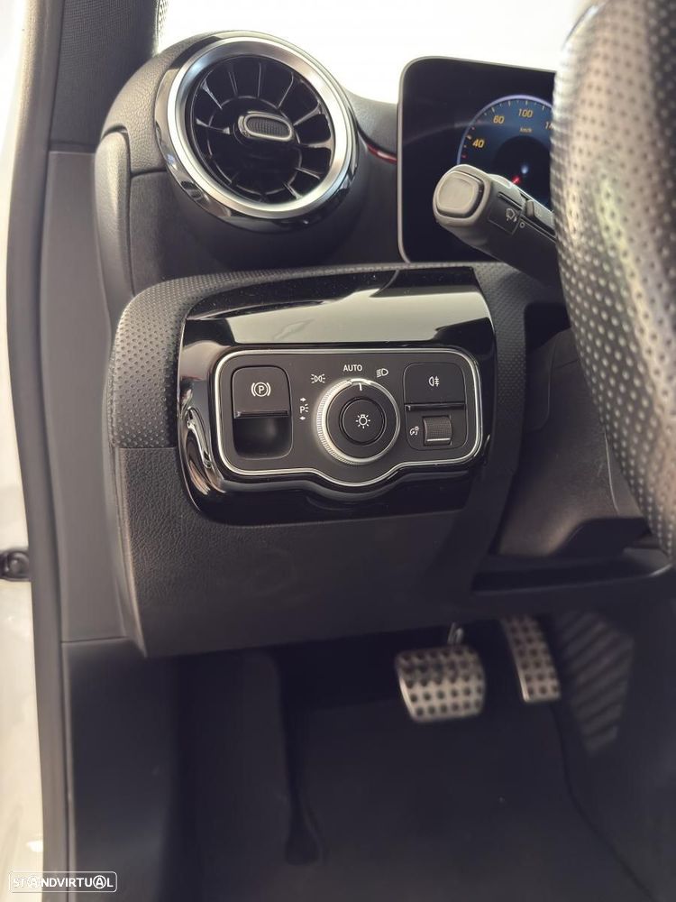 Mercedes-Benz A 180 d AMG Line Aut. - 23