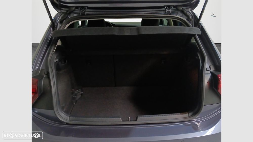 VW Polo 1.0 TSI Urban - 14