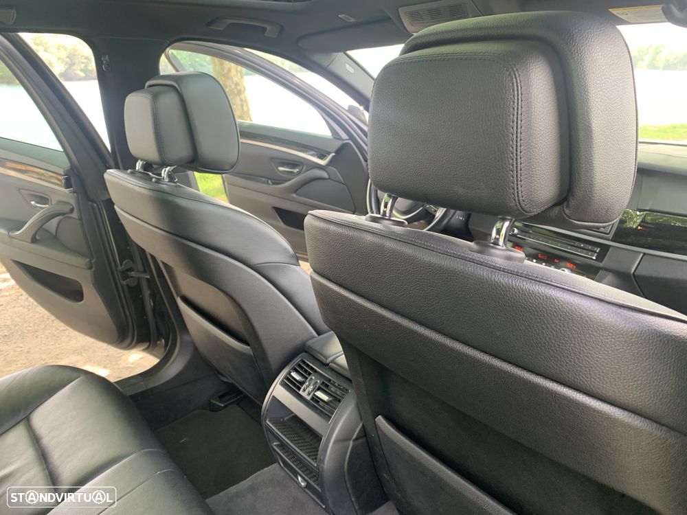 BMW 520 d Auto - 15