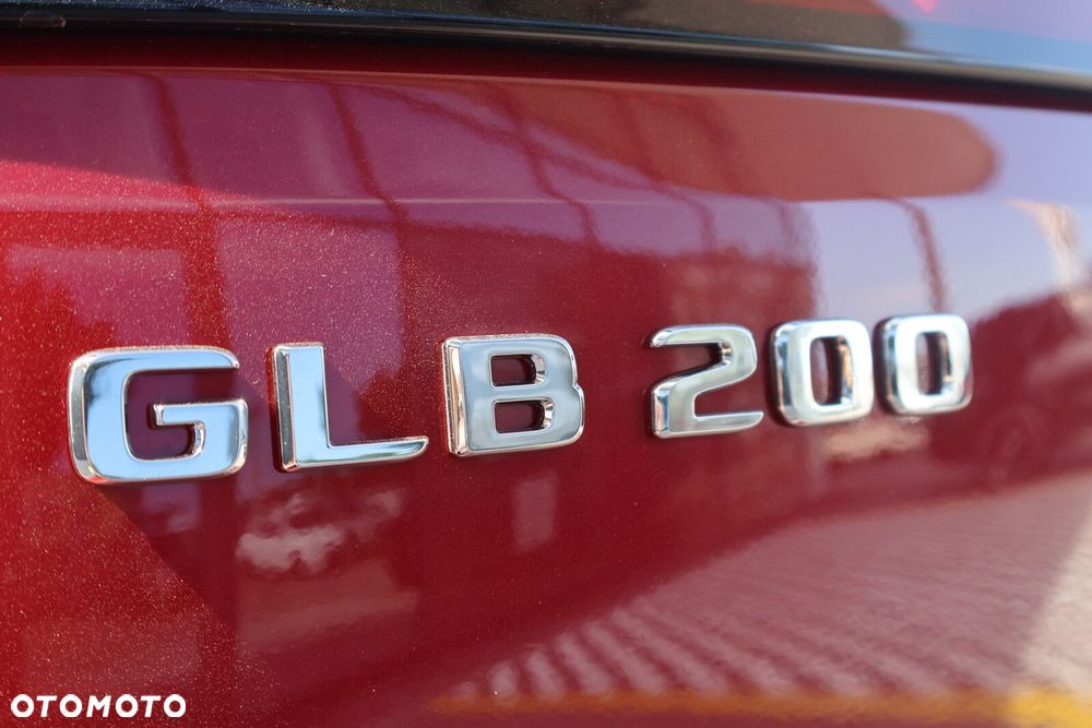 Mercedes-Benz GLB - 22