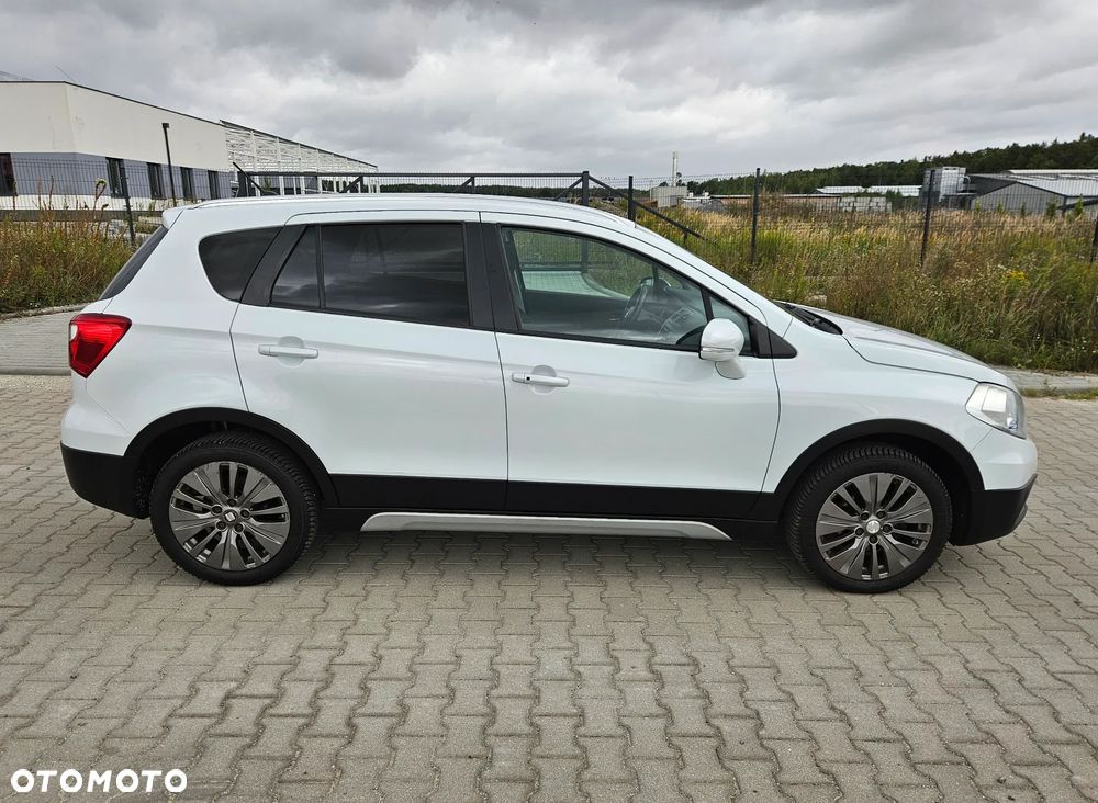 Suzuki SX4 S-Cross 1.6 DDiS Premium Plus 4WD - 11