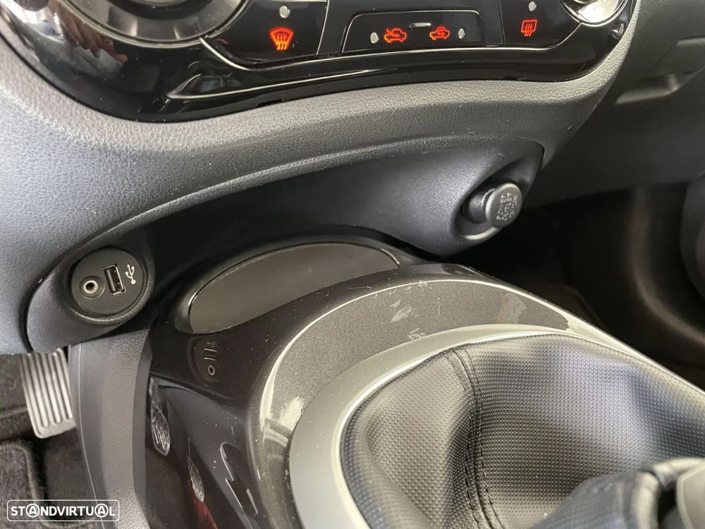 Nissan Juke - 16