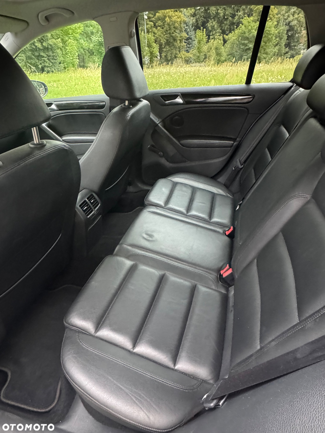 Volkswagen Golf - 12
