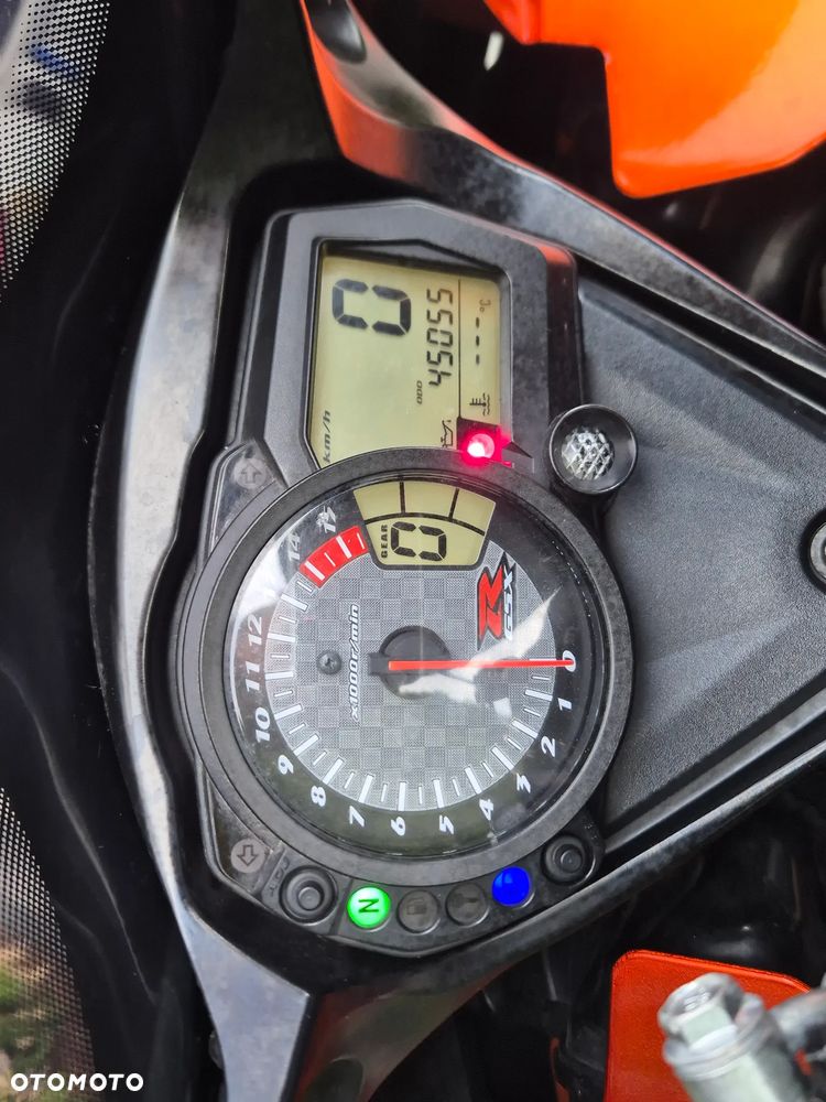 Suzuki GSX-R - 13