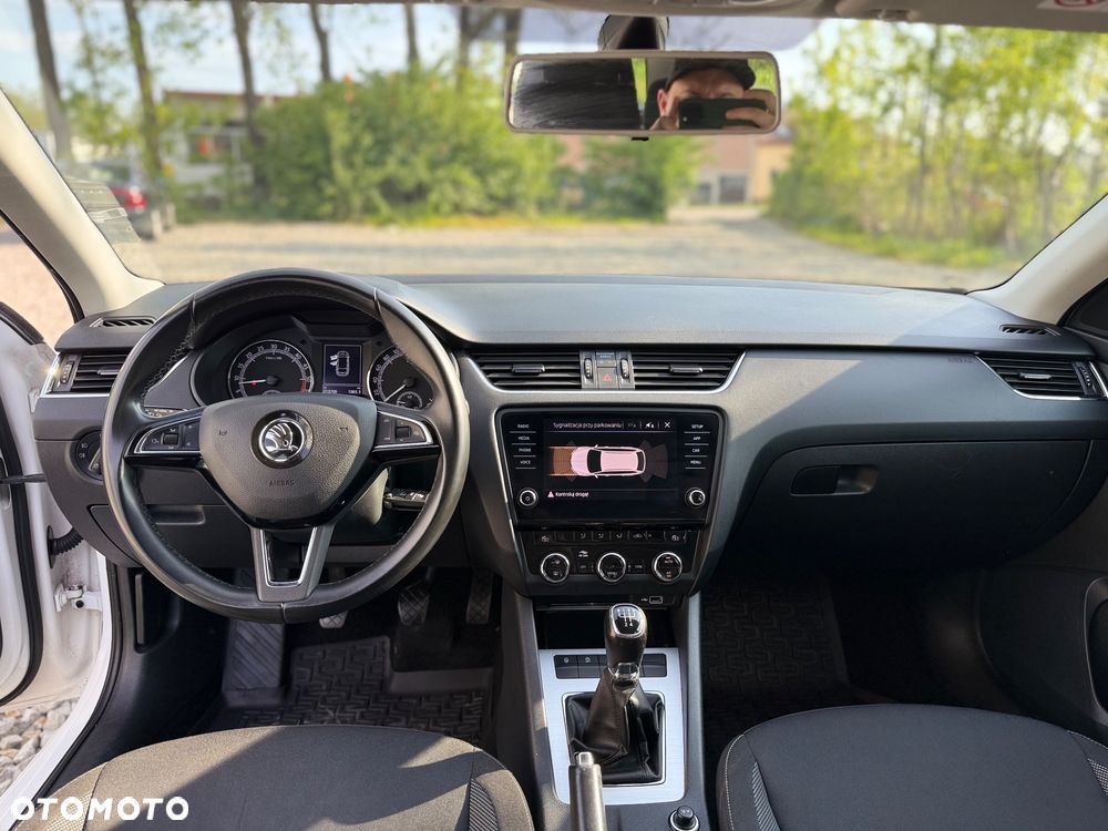Skoda Octavia 1.6 TDI SCR Style - 8
