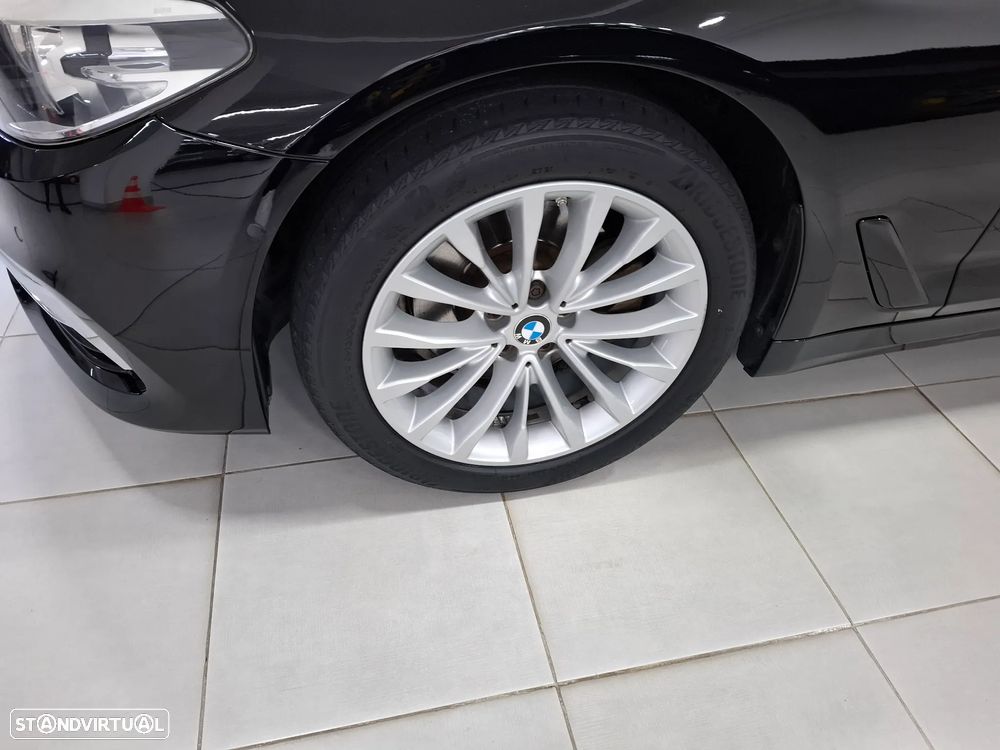 BMW 520 d Aut. Luxury Line - 8