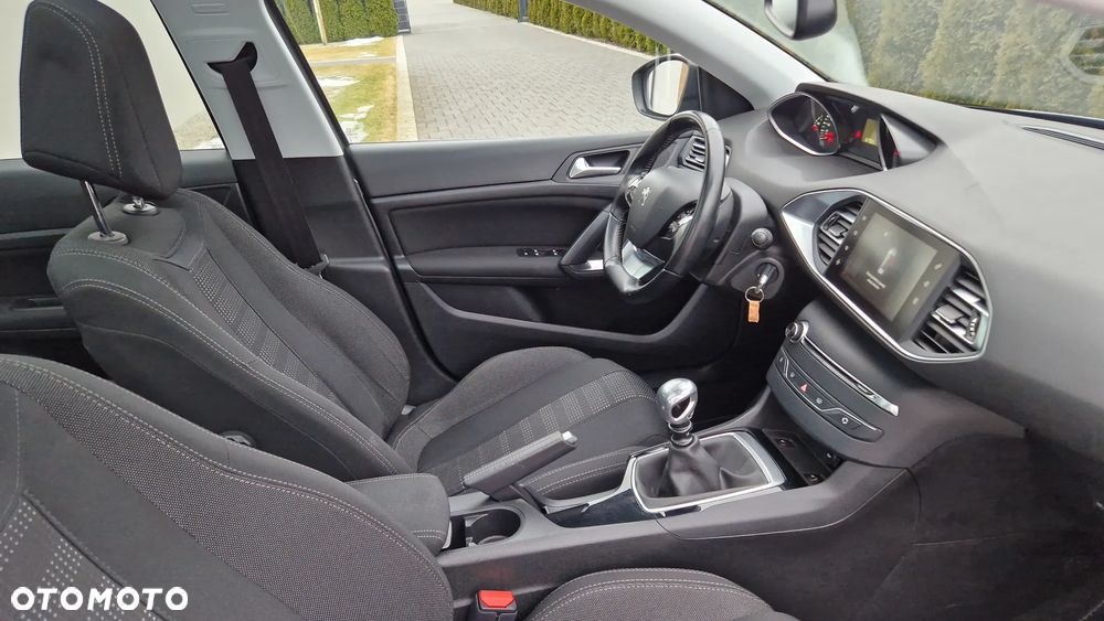 Peugeot 308 BlueHDi 120 Stop & Start Business-Line - 14