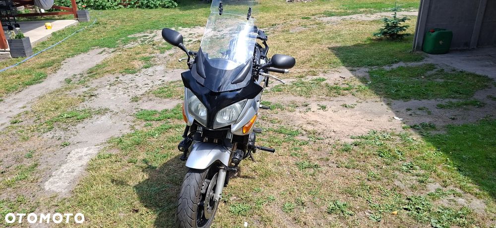 Honda CBF - 2
