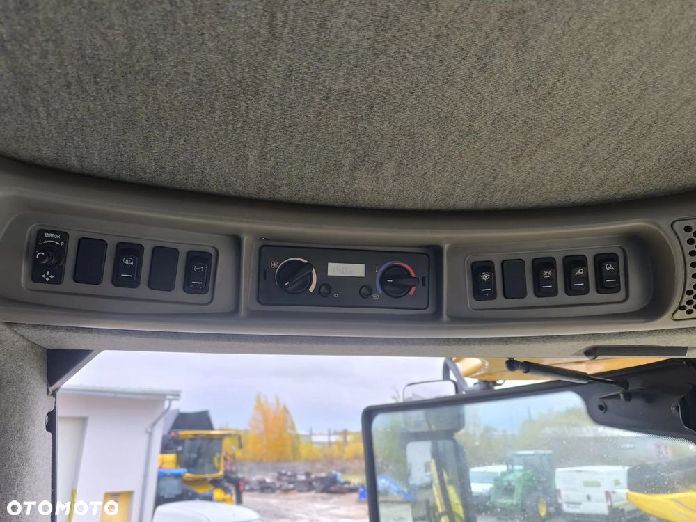 New Holland 8060 - 7