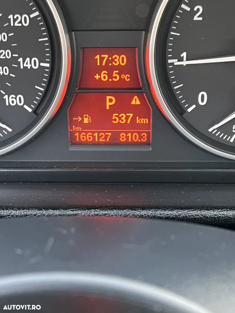 BMW X1 xDrive28i - 8