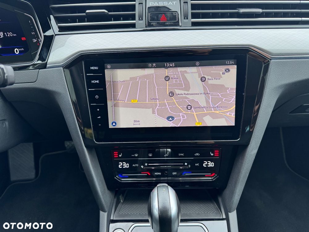 Volkswagen Passat Variant 1.5 e-Hybrid OPF DSG Business - 21