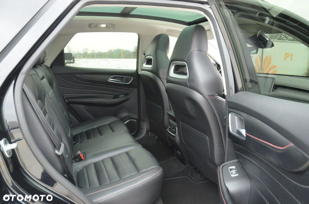 MG HS 1.5T-GDI Luxury - 35