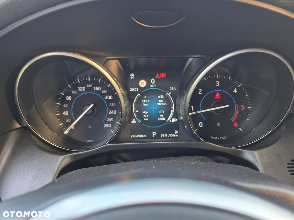Jaguar XF 20d AWD R-Sport - 24