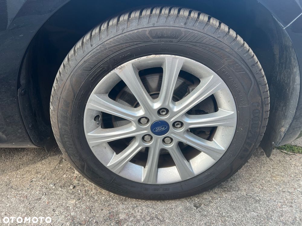 Ford Mondeo 2.0 TDCi Titanium - 36