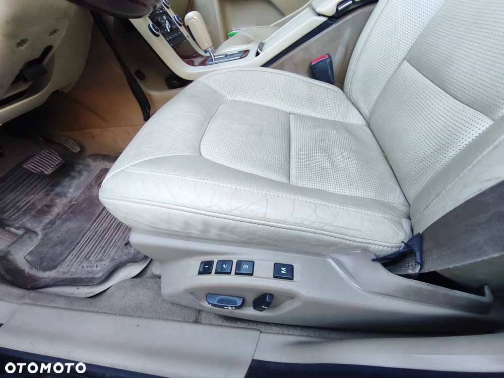 Volvo V70 3.2 Summum - 26
