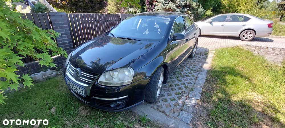 Volkswagen Jetta 1.9 TDI Comfortline - 10