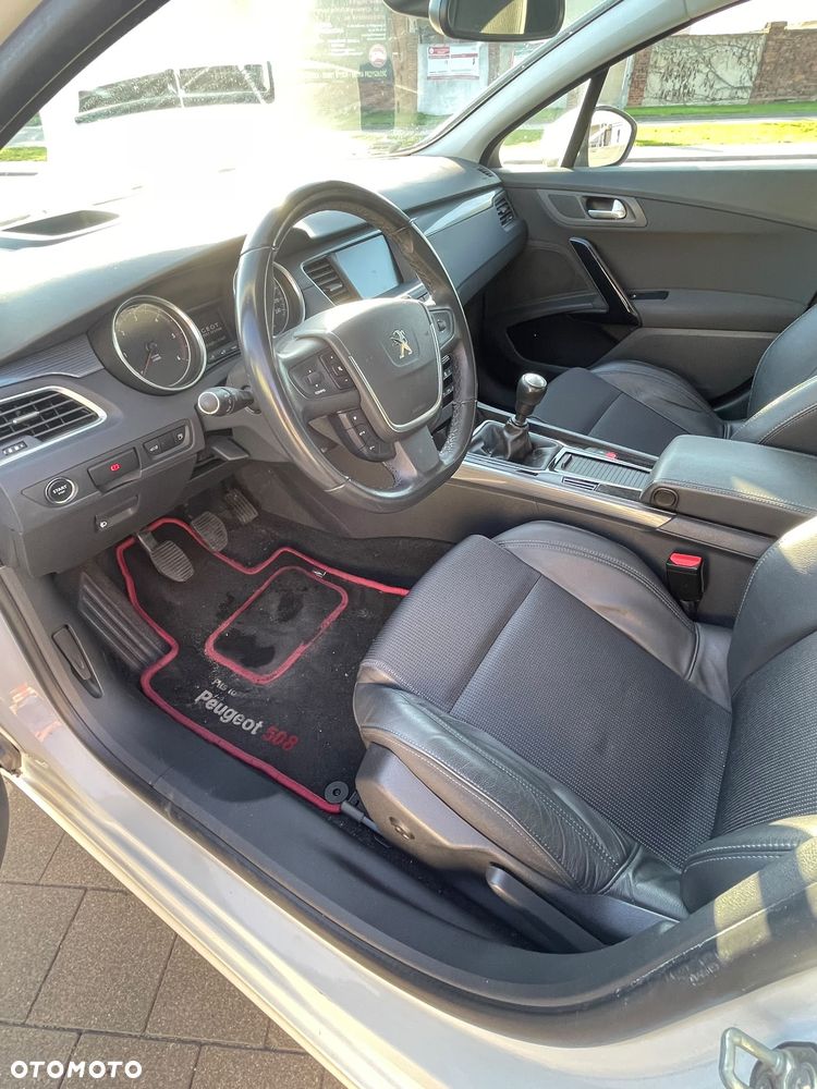 Peugeot 508 - 8