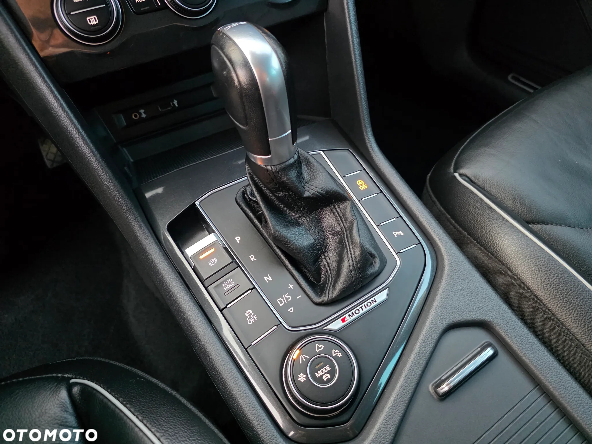 Volkswagen Tiguan 2.0 TDI SCR 4MOTION DSG Highline - 22