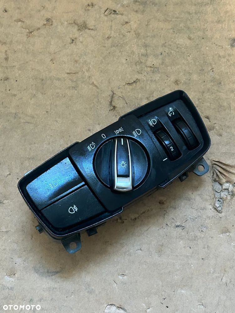 WŁĄCZNIK PRZEŁĄCZNIK ŚWIATEŁ BMW F20 F21 F30 9393949 - 1