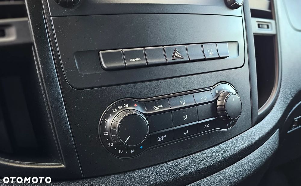 Mercedes-Benz Vito - 17