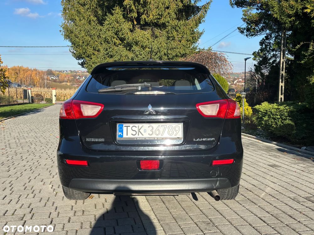 Mitsubishi Lancer 1.5 - 8