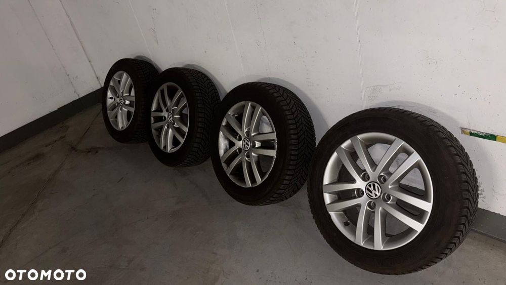 Koła Felgi  Alu VW oryginał 16” + opony Yokohama winter - 1