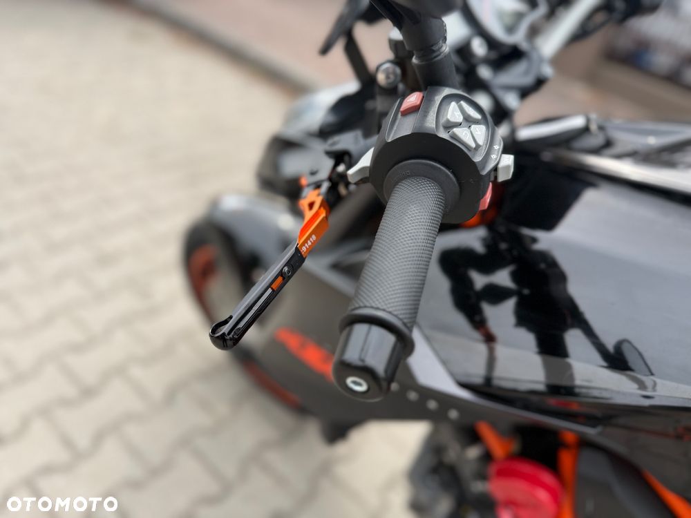 KTM Super Duke - 24