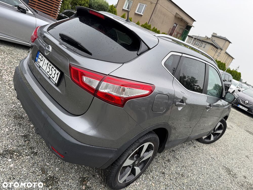 Nissan Qashqai 1.6 DIG-T N-Connecta - 23