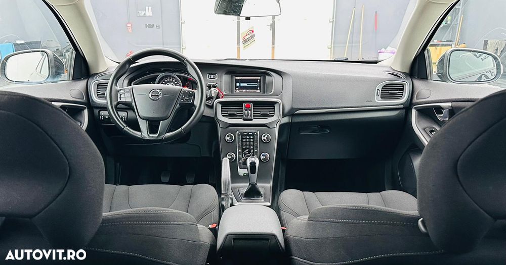 Volvo V40 D2 Kinetic - 7