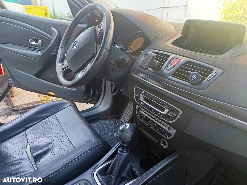 Renault Megane 1.9dCi Privilege - 8