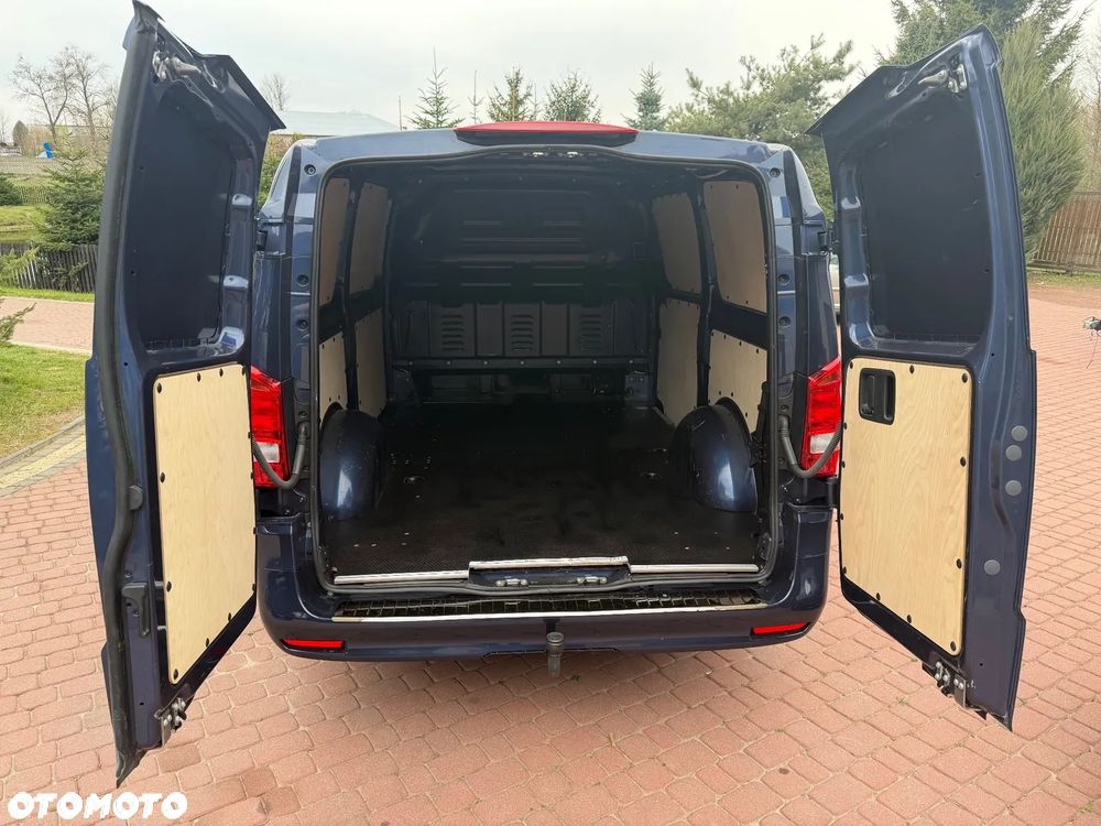 Mercedes-Benz VITO - 16