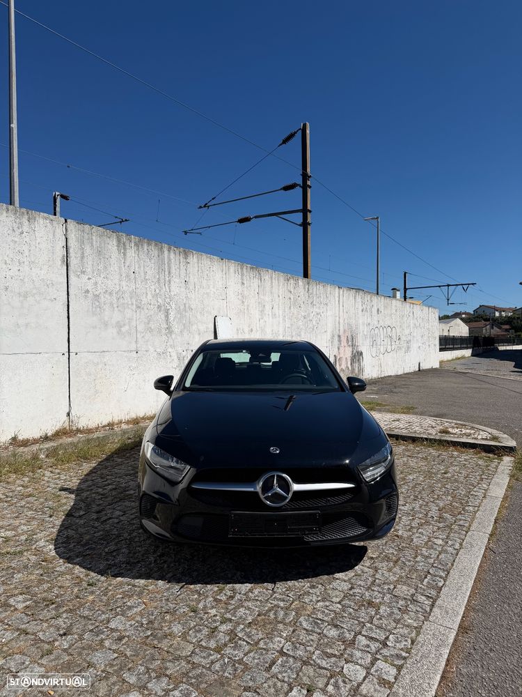 Mercedes-Benz A 250 e - 1