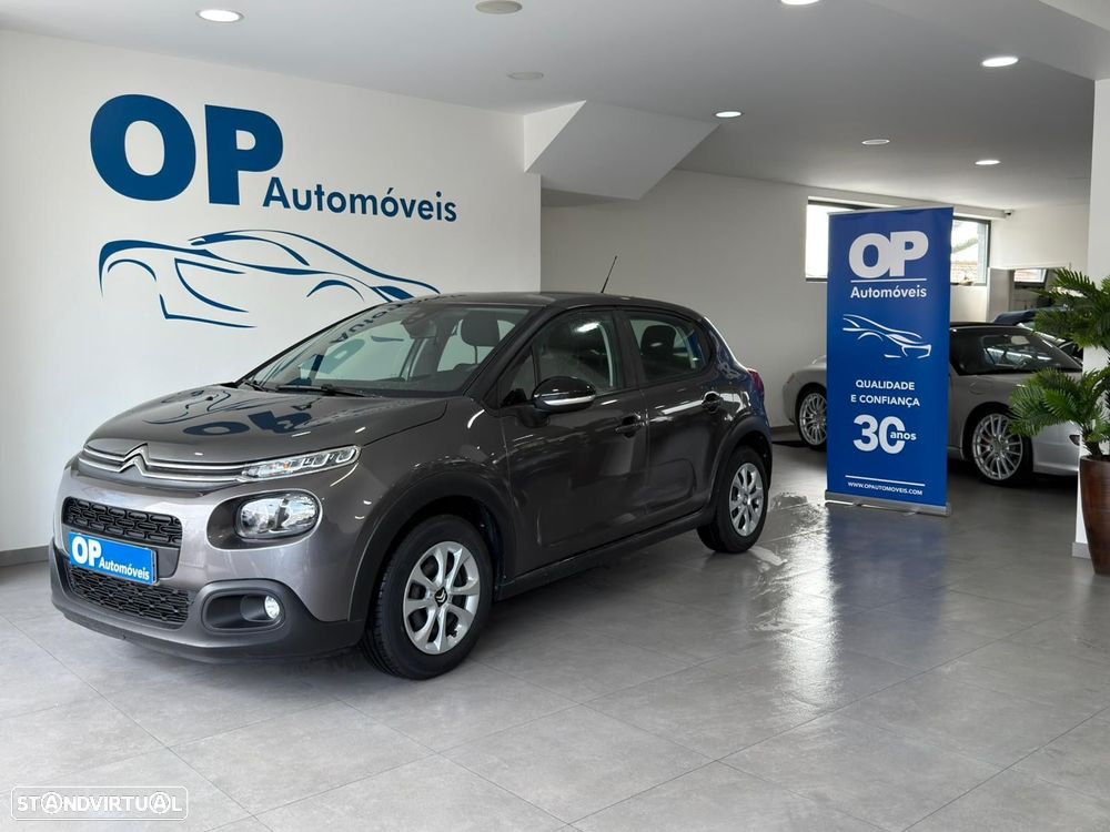 Citroën C3 1.2 PureTech C-Series - 1
