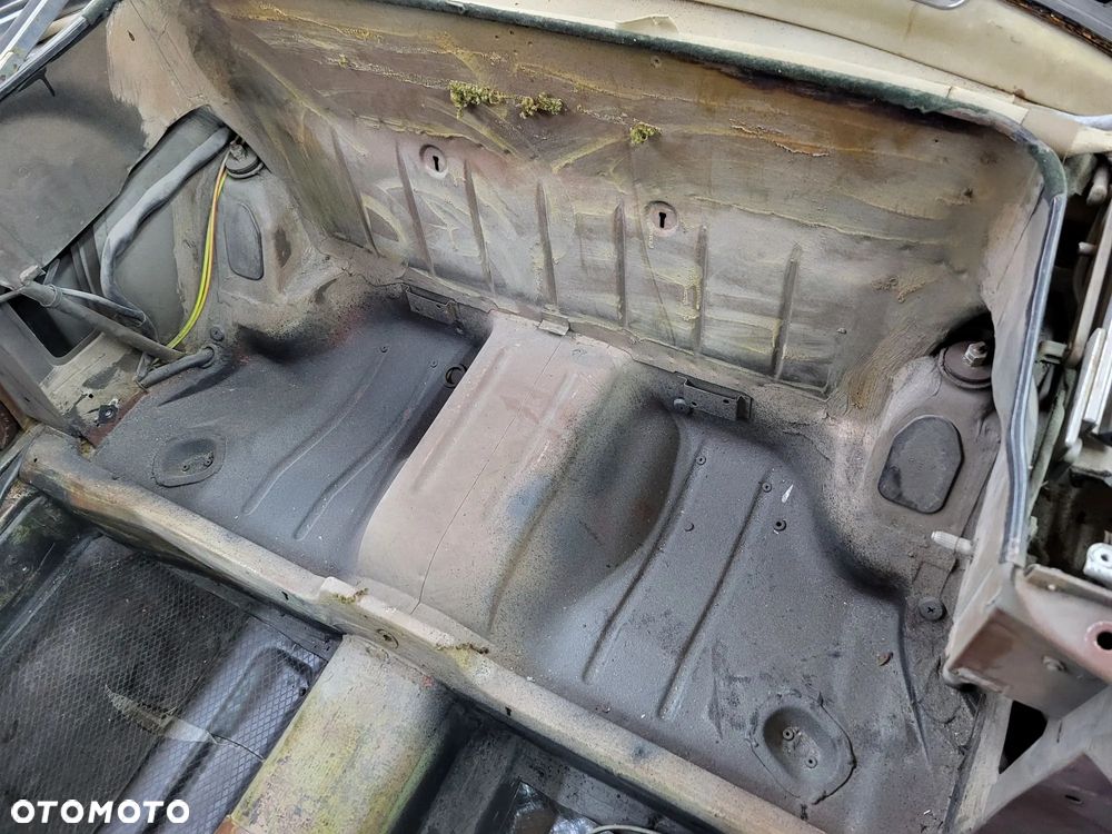 Mercedes-Benz SL - 10