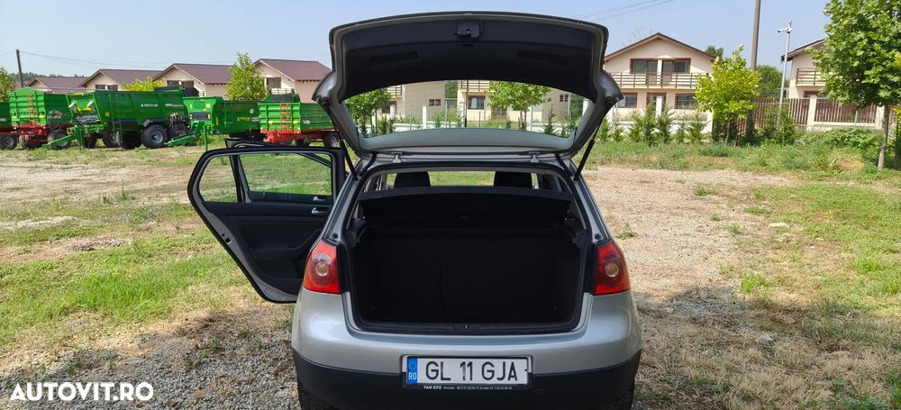 Volkswagen Golf 1.9 TDI Comfortline - 12