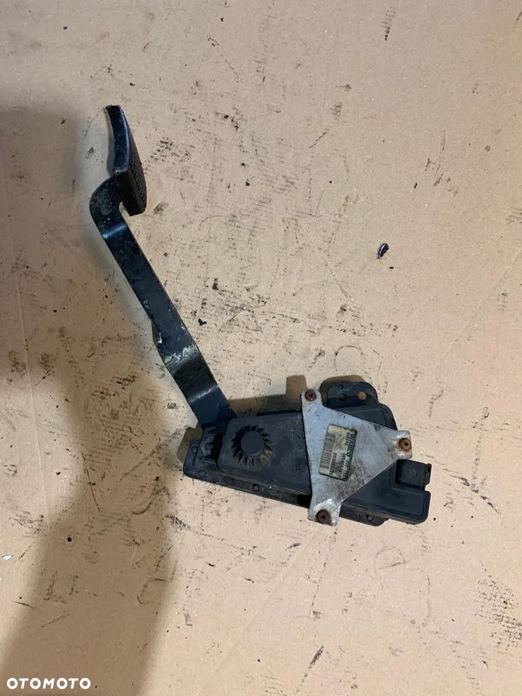 RENAULT PEDAL GAZU  WABCO 9650500010 / 5010480385 - 2