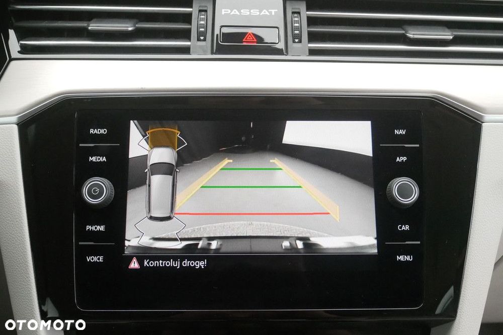 Volkswagen Passat Variant - 22