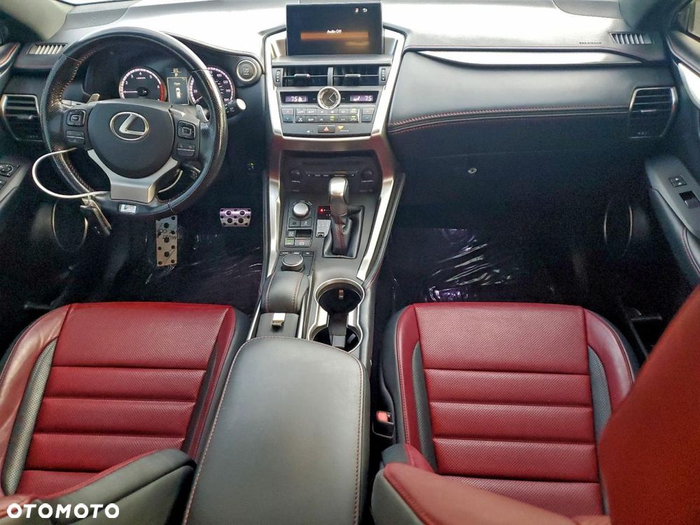 Lexus NX 200t AWD - 7